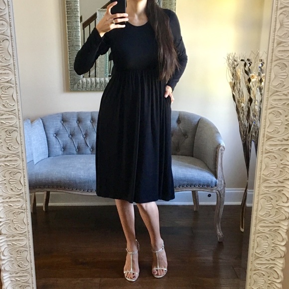 ✨NEW✨Long Sleeve Viscose Dress - Picture 2 of 3